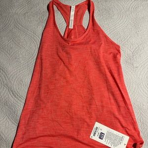 NWT Lululemon size 6 tank